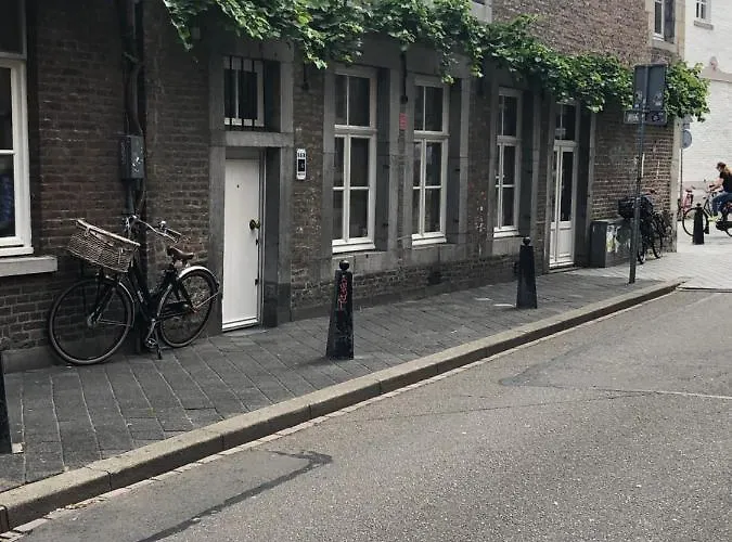 Gracht 62 Bed & Breakfast