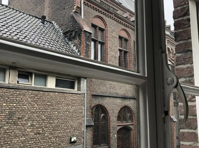 Gracht 62 Bed & Breakfast 4*