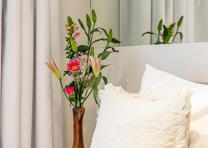 Gracht 62 Bed & Breakfast 4*