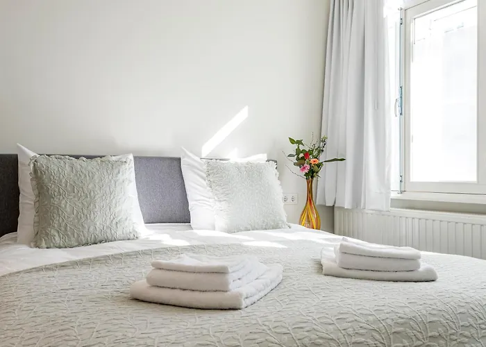 Gracht 62 Bed & Breakfast