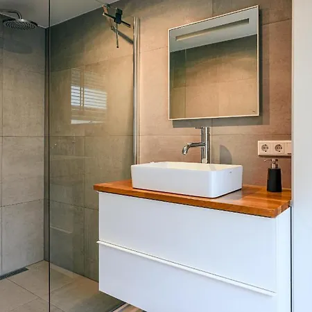 Oda ve Kahvaltı Gracht 62 4*